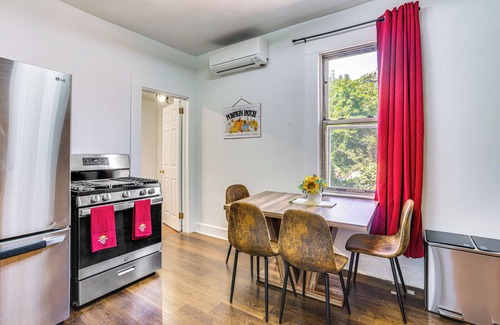 Lodi Apartment | Walkable Location: Pet-Friendly Apartment in Lodi!