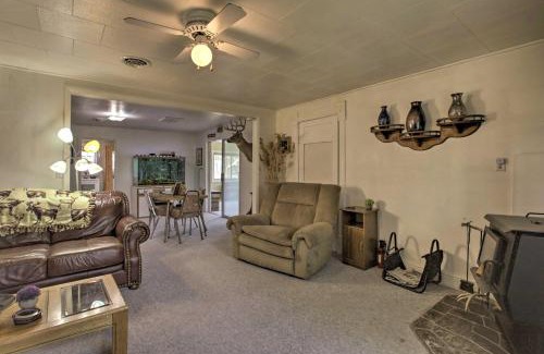Ten Sleep House | Walkable Ten Sleep House with Patio and Sunroom!