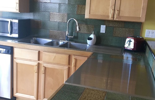 Asheville Apartment | Walkable West AVL Treetops Private Loft Mtn Views Epic Sunsets Walk to Breweries