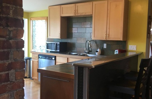 Asheville Apartment | Walkable West AVL Treetops Private Loft Mtn Views Epic Sunsets Walk to Breweries