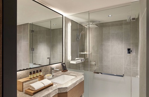 Gwangjang-dong Hotel | Walkerhill Douglas House