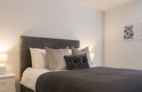Turville Ski Chalet | Walkers Lodge In The Heart Of The Chilterns