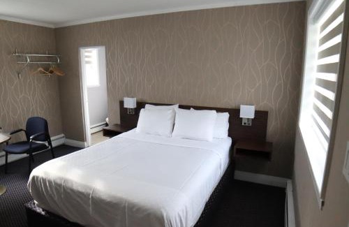 Walkerton Hotel | Walkerton Inn Motel