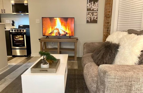 Midtown Apartment | ~Walking distance-DMC/Perfect for Monthly stay