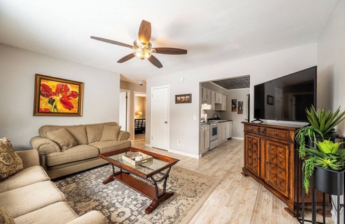 Sheridan Apartment | Walking distance historic downtown Sheridan