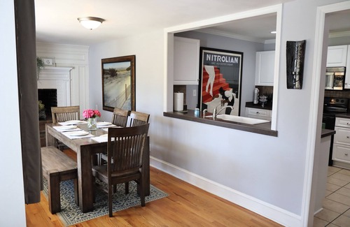 Winston - Salem House | Walking distance to Reynolda House and Gardens. Close to Wake Forest University