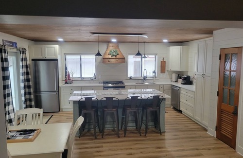 Thompsonville House | Walking distance to four-season ski and golf resort Crystal Mountain