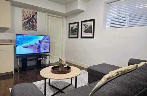 Willoughby Villa | walkout suite in willoughby
