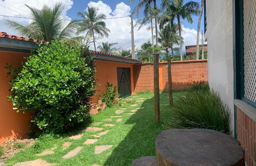 Praia de Barequecaba House | WALL BEACH HOUSE