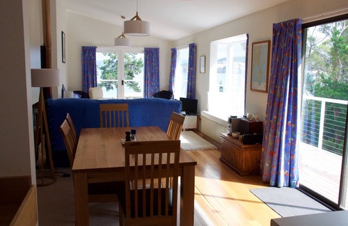 Dennes Point House | Wallaby Cottage - a peaceful Bruny Island retreat with a beautiful view