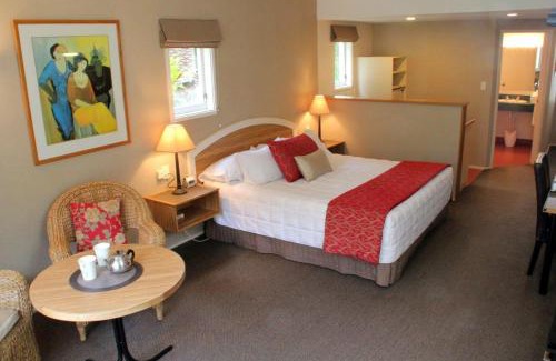 Wallaceville Hotel | Wallaceville Motor Lodge