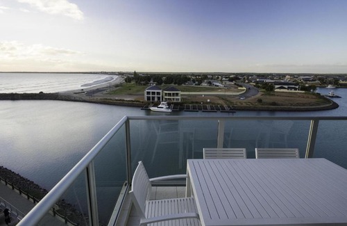 Wallaroo Apartment | Wallaroo Marina Apartments