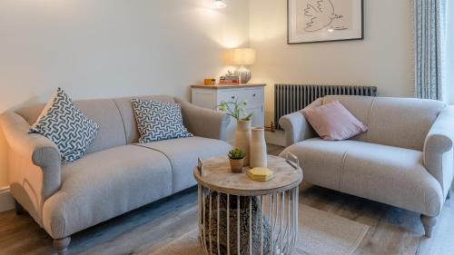 Tidenham House | Wallhope Escape