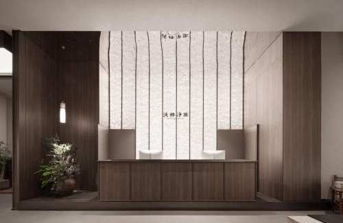 Yuzhong Hotel | Walling Hotel - Chongqing hongyadong jialingjiang binjianglu
