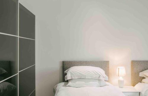Chulmleigh House | Wallingbrook Lodge