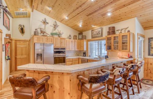Deer Park House | Wallowa with Western Charm - Meredith Lodging