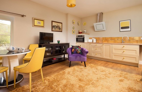 Brampton Cottage | Walltown Farm Cottage - sleeping 6+2 in 3 bedrooms