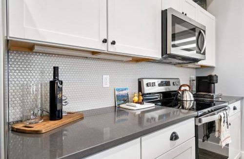 Sandpoint House | Walnut Cottage