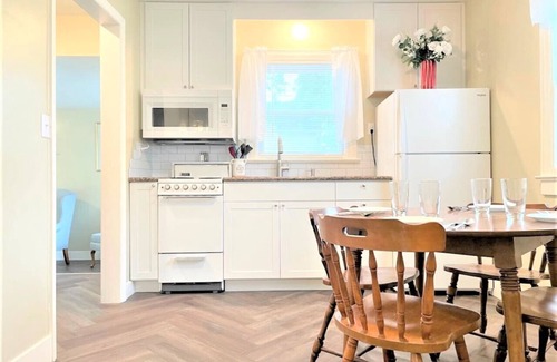 Paulding House | Walnut - Family Neighborhood, Pet Friendly