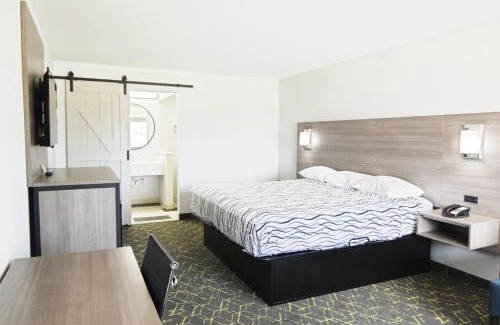 Roland Hotel | Walnut Inn Roland