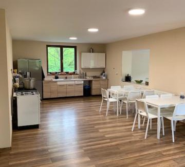 Hronsky Benadik Bed & Breakfast | Walnut Tree House