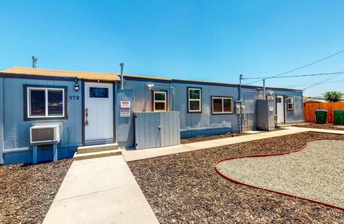 Porterville House | Walnut Wanderer