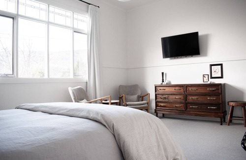 Huonville Bed & Breakfast | Walton House