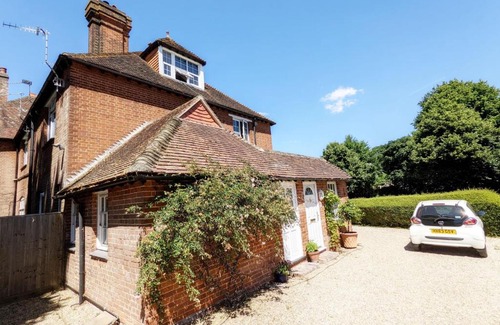 Bosham House | Walton House - Bosham