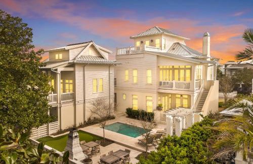 Inlet Beach House | Walton Rose by Stay on 30A- Pool, Bikes, Golf Cart