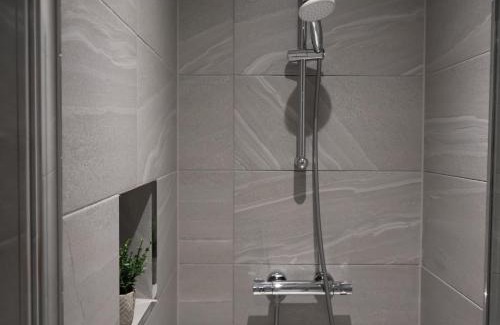 Bushey Hotel | Walton Suites