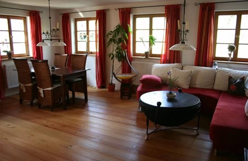 Egglham House | Wampendobler Paradies