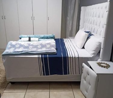 Potchefstroom House | WAMPEX GUEST HOUSE POTCHESTROOM