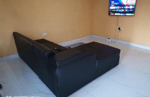 Livingstone Villa | Wamz Apartments And Tours B