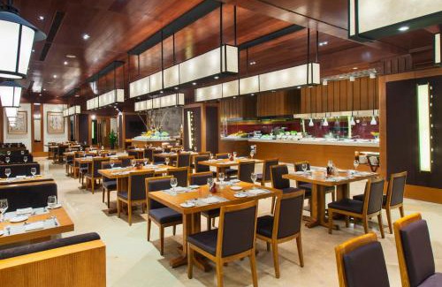 Changbai Mountain West Slope Resort | Wanda Jin Suites Changbaishan