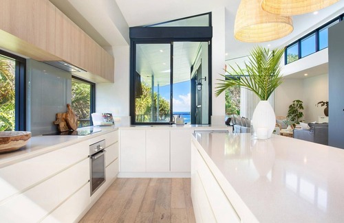 Suffolk Park House | Wanda Ocean Front - Direct access to Tallow beach