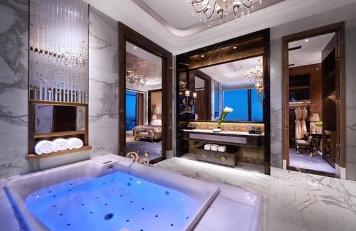 Jinshui District Hotel | Wanda Vista Zhengzhou