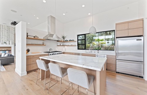 Forestville House | Wander Sonoma Vineyards w/Pool, Workstations & Hot Tub – 4 Bedrooms, Sleeps 8