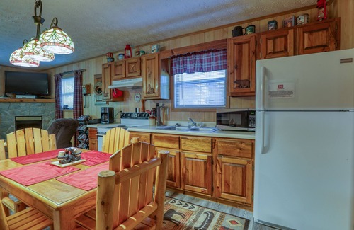 Cosby Cabin | Wandering Creek Cabin on Cosby Creek