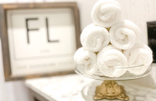 East County Civic Group House | WANDERLUST RV IN THE CITY