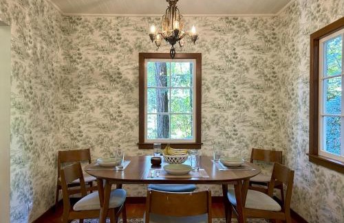 Guerneville House | Wanderwood
