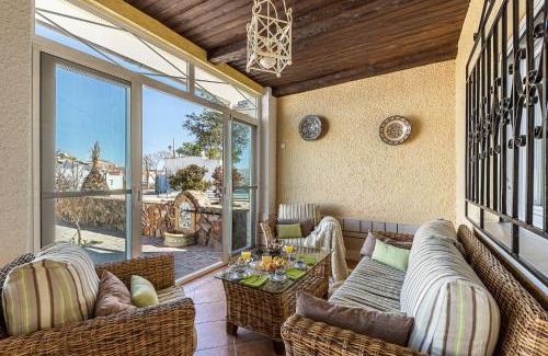 Titulcia House | Waou Deluxe Cottage Titulcia