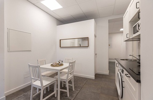 Barrio de La Latina Apartment | Waou Essence I Los Austrias - Corta Duración