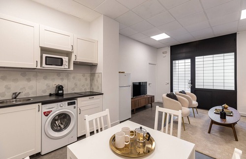 Barrio de La Latina Apartment | Waou Essence I Los Austrias - Corta Duración
