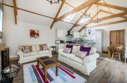 Holsworthy House | Warbrook