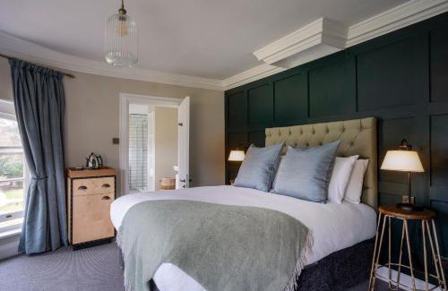 Eversley Hotel | Warbrook House Heritage Hotel