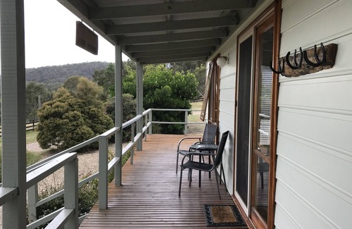 Wangaratta South Cottage | Warby Cottage - cottage with amazing view