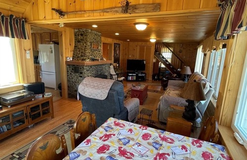 Standish House | WARD'S COVE Sebago Lake