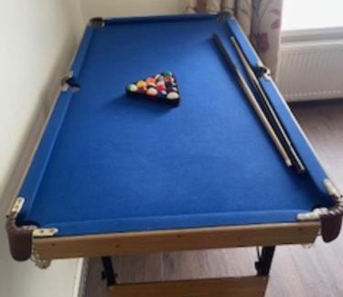 Luton House | Wardown Place - Spacious 3 Bed House available for short term or long term Rental