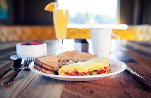 Salunga Hotel | Warehouse Hotel at The Nook