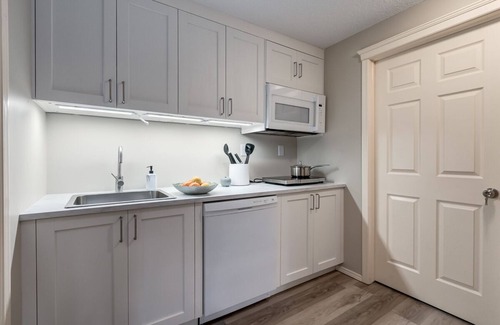 Southwest Calgary House | Warm and Best Home for Families